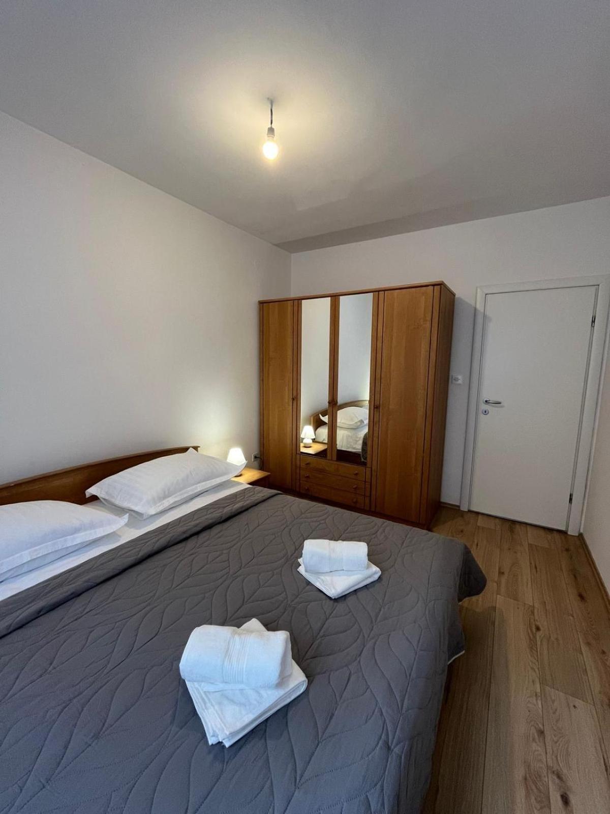 אומיס Apartment Ines מראה חיצוני תמונה